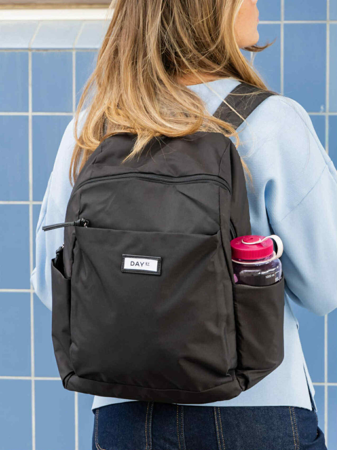 DAY GWENETH RE-S PACKY