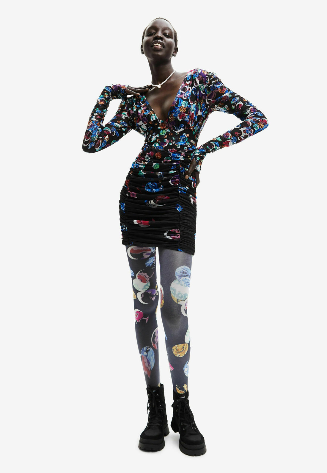 BY M. CHRISTIAN LACROIX KJÓLL