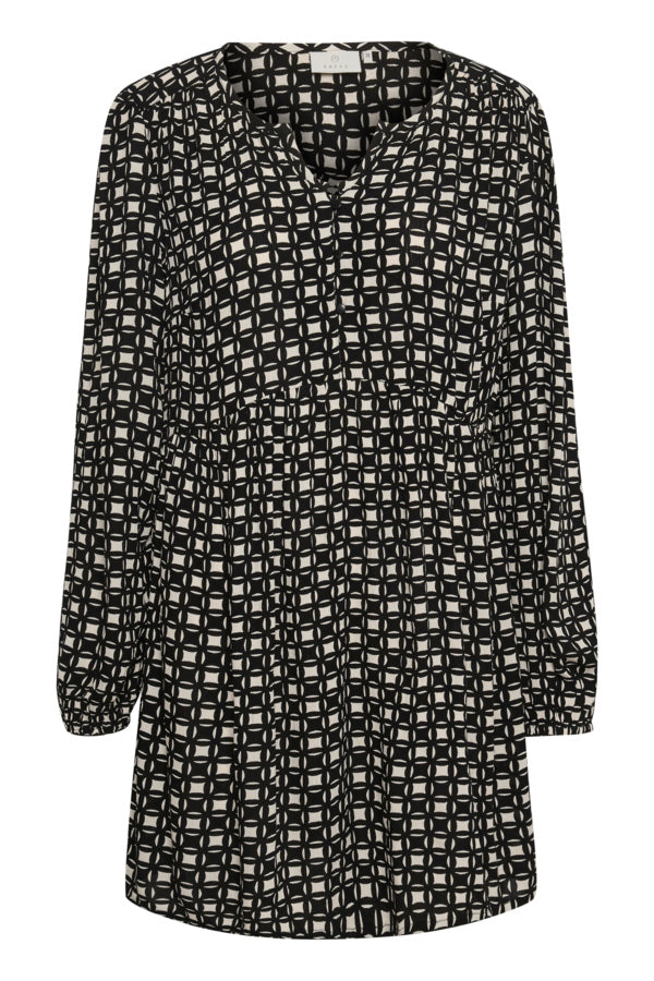 NILIA TUNIK 10507376