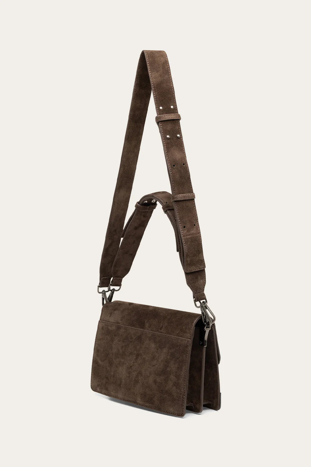 ADELE SUEDE TASKA