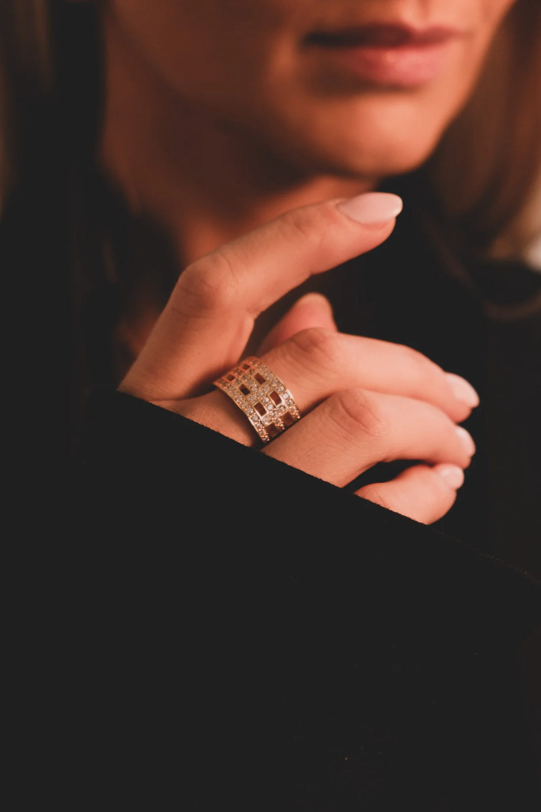 8 CROSS RING SILVER-WHITE