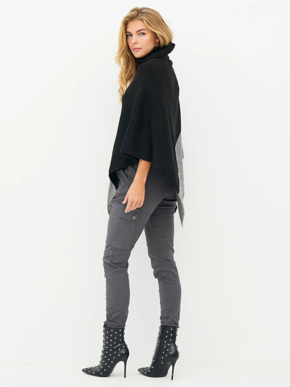 EVE PONCHO