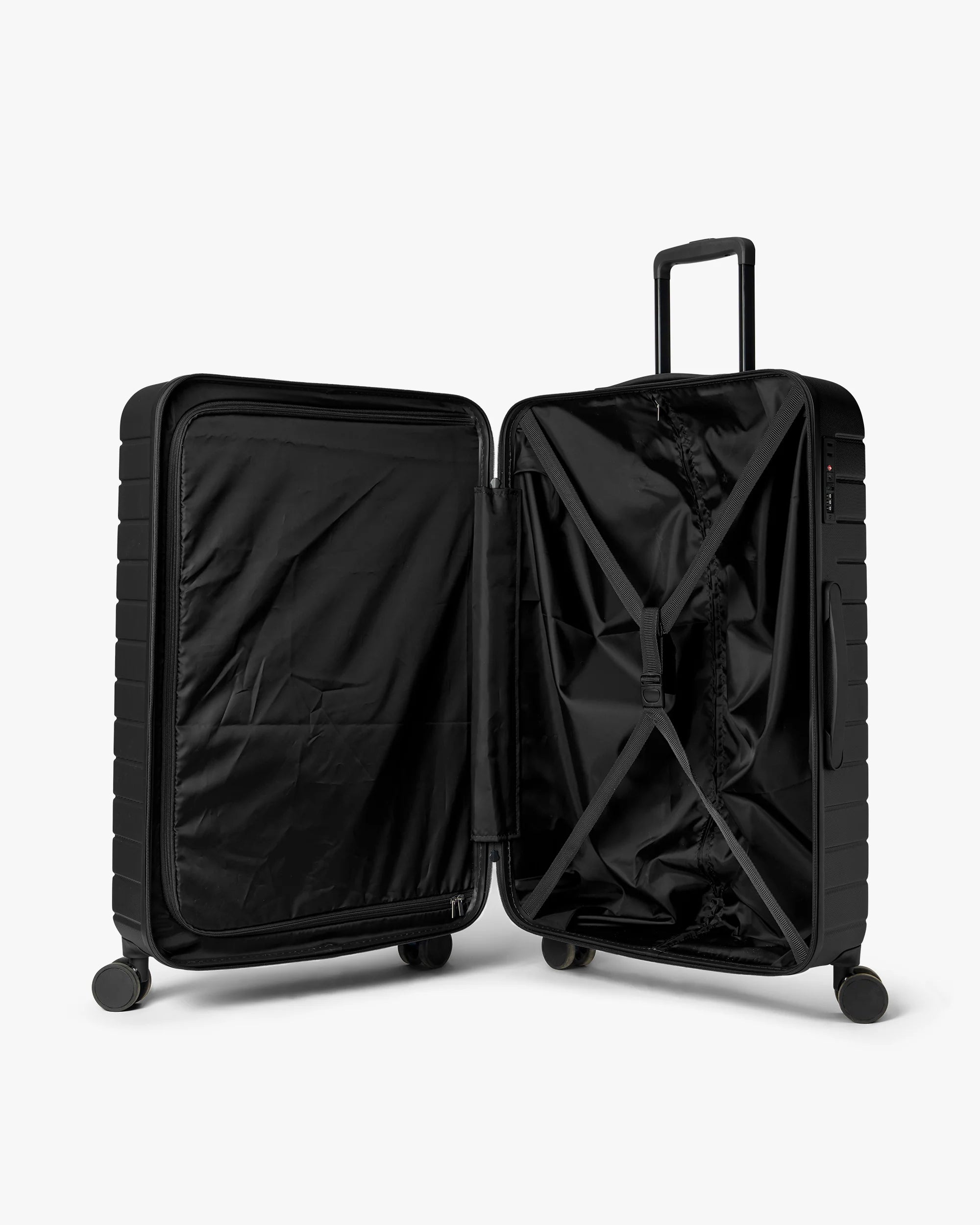 DAY SUITCASE LARGE 28"