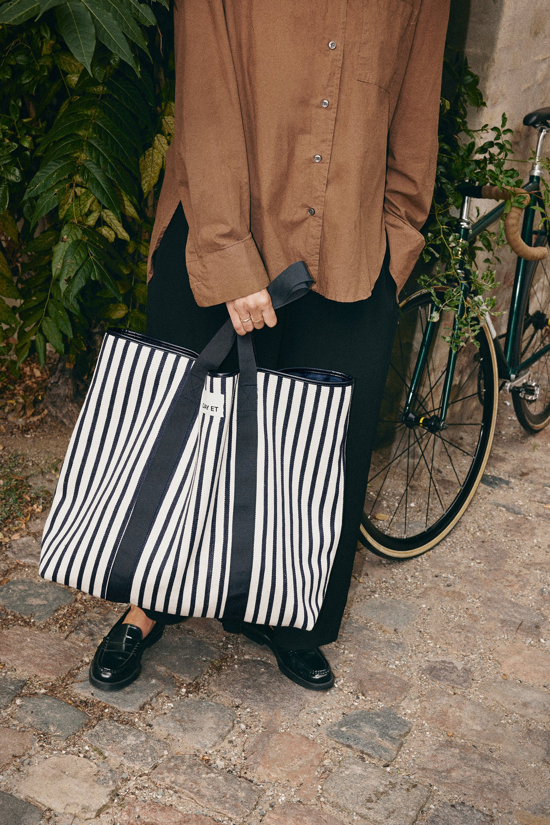 DAYSTRIPED LARGE TASKA