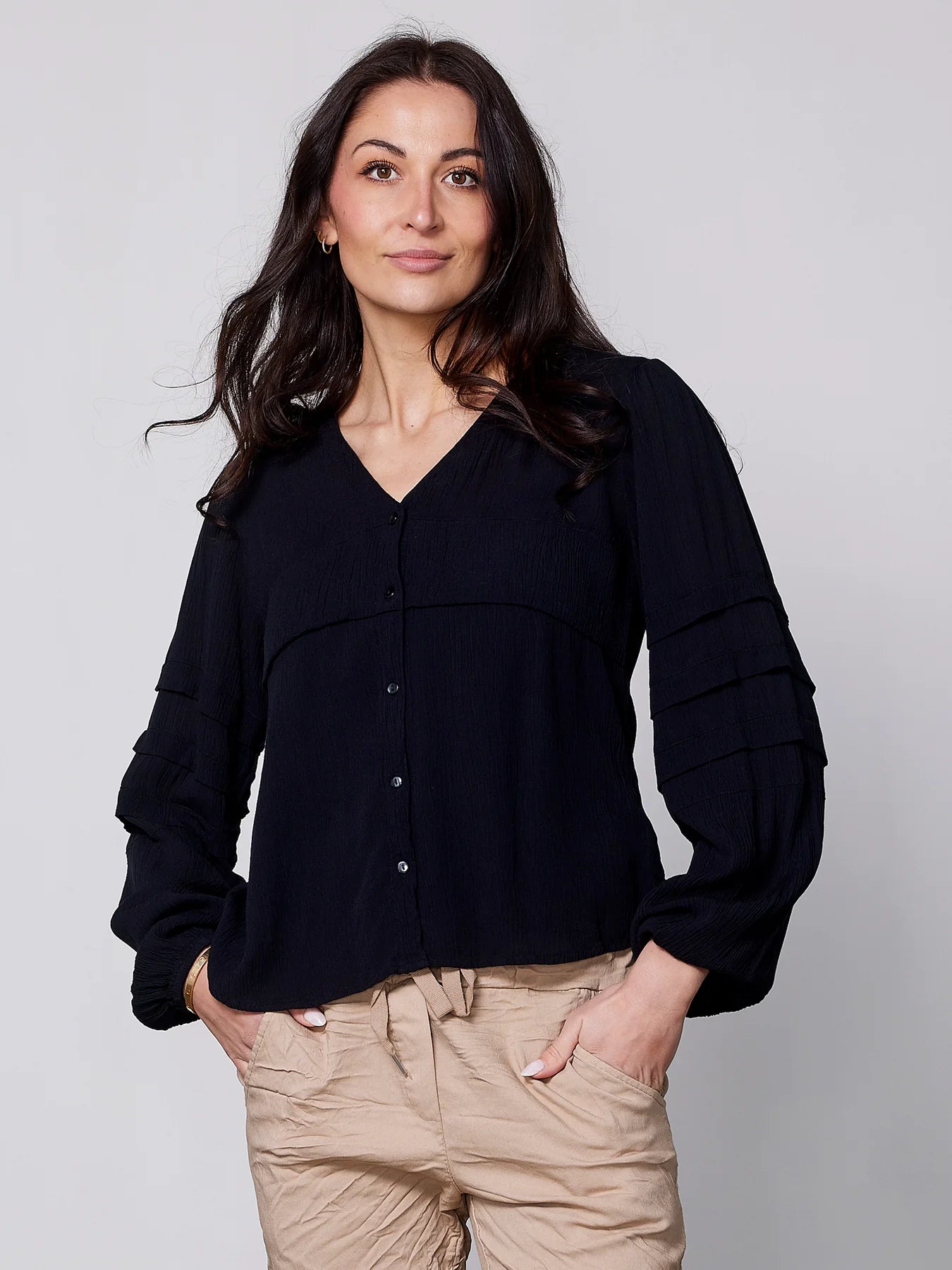 ZURI BLÚSSA