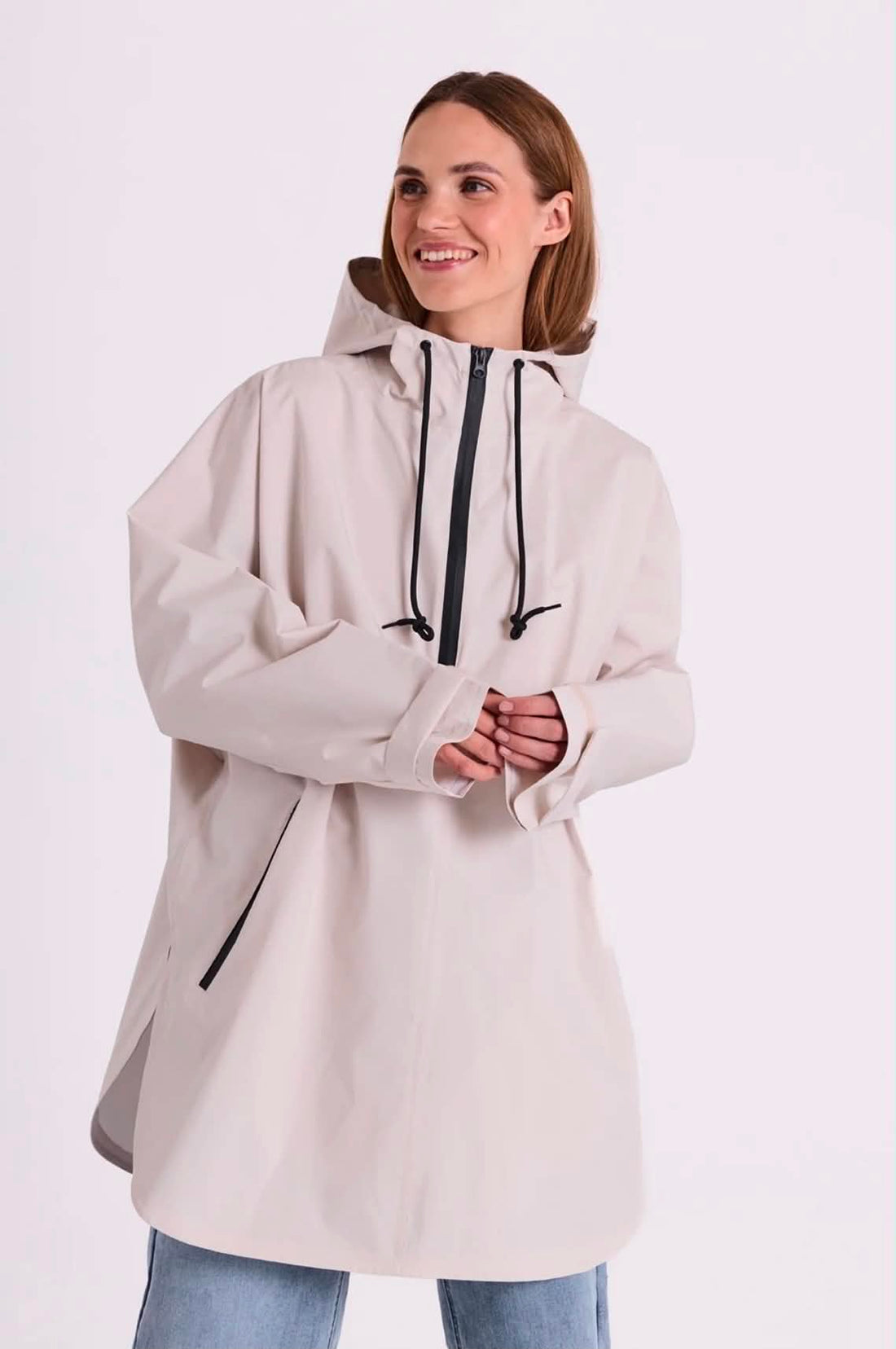 MOW PONCHO