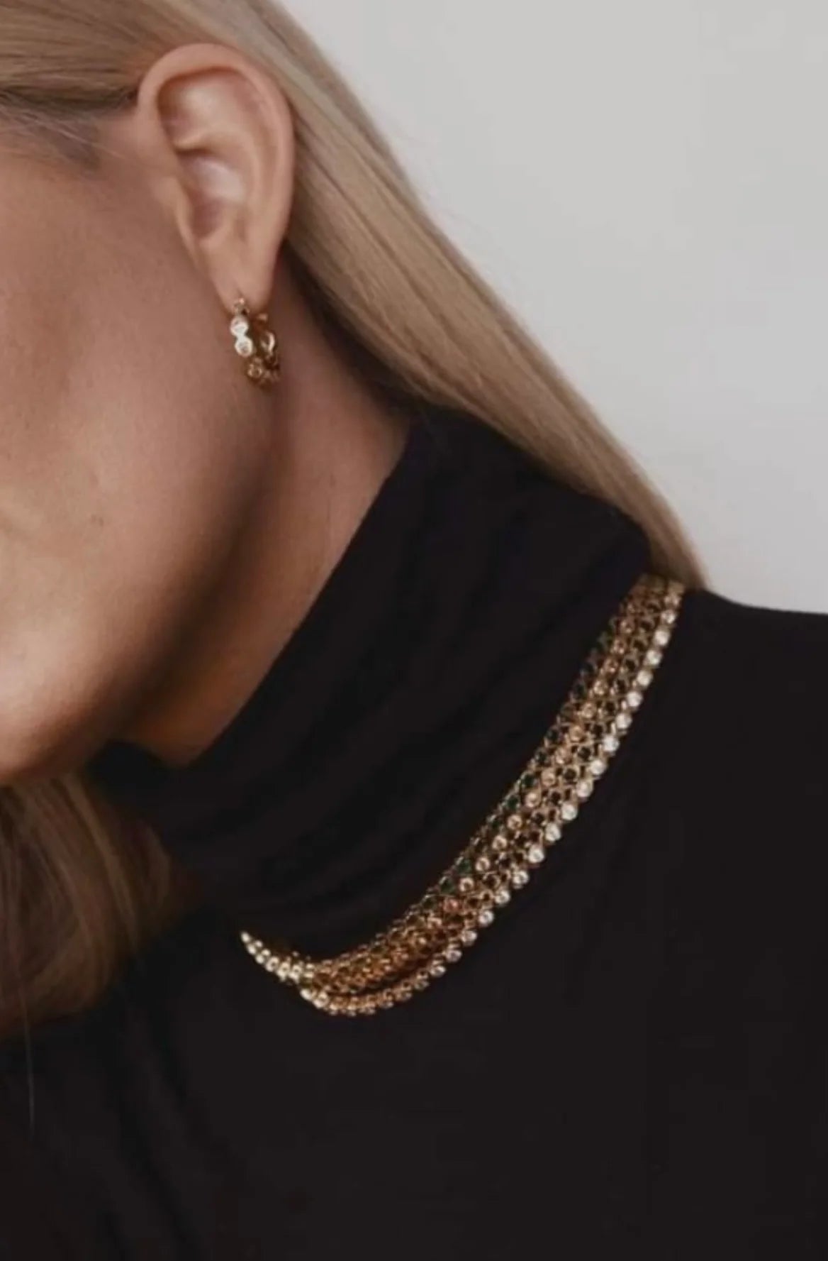 XO HOOP EARRINGS SILVER-CHAMPAGNE