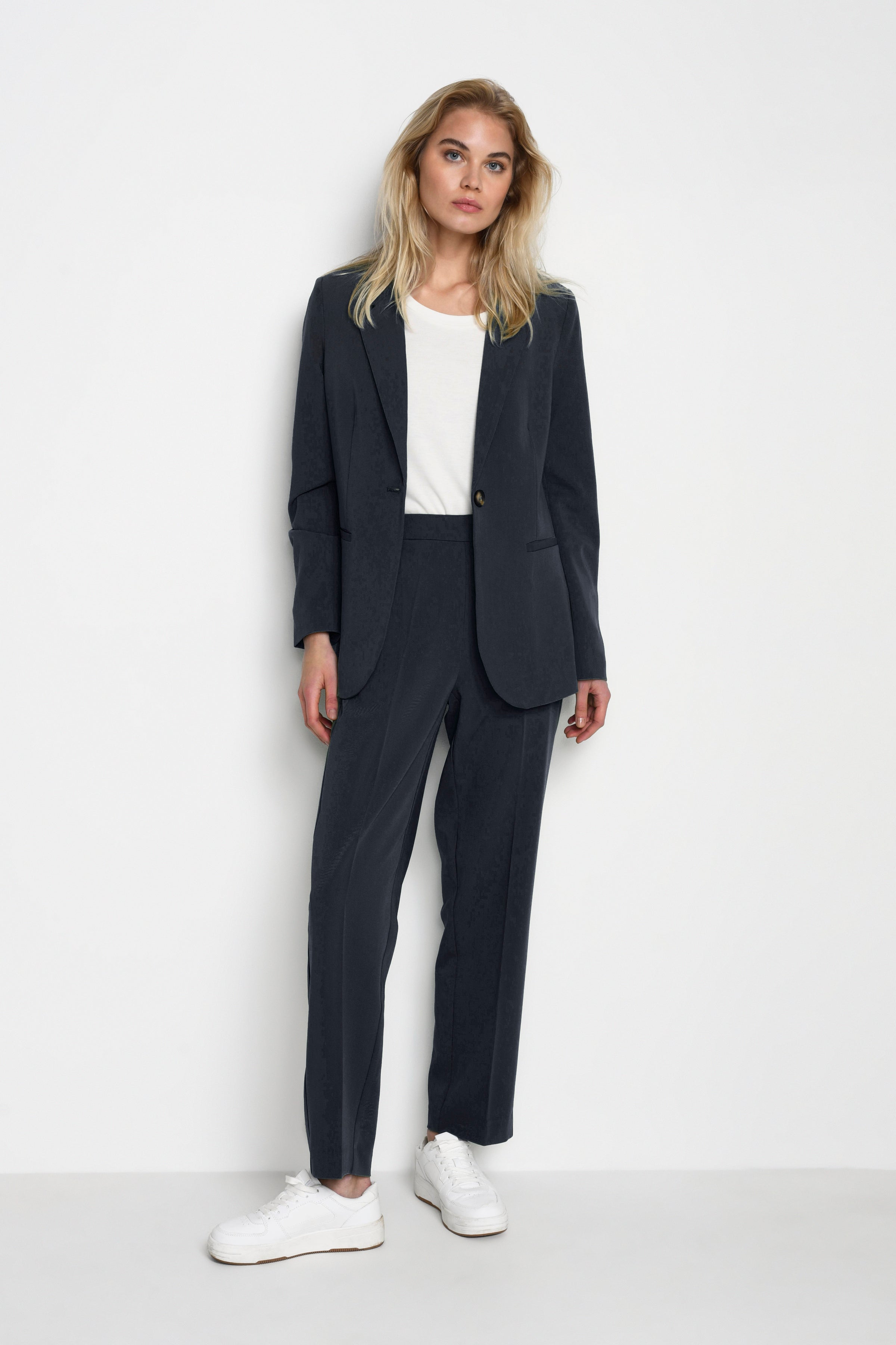 SAKURA BNAVI BLAZER