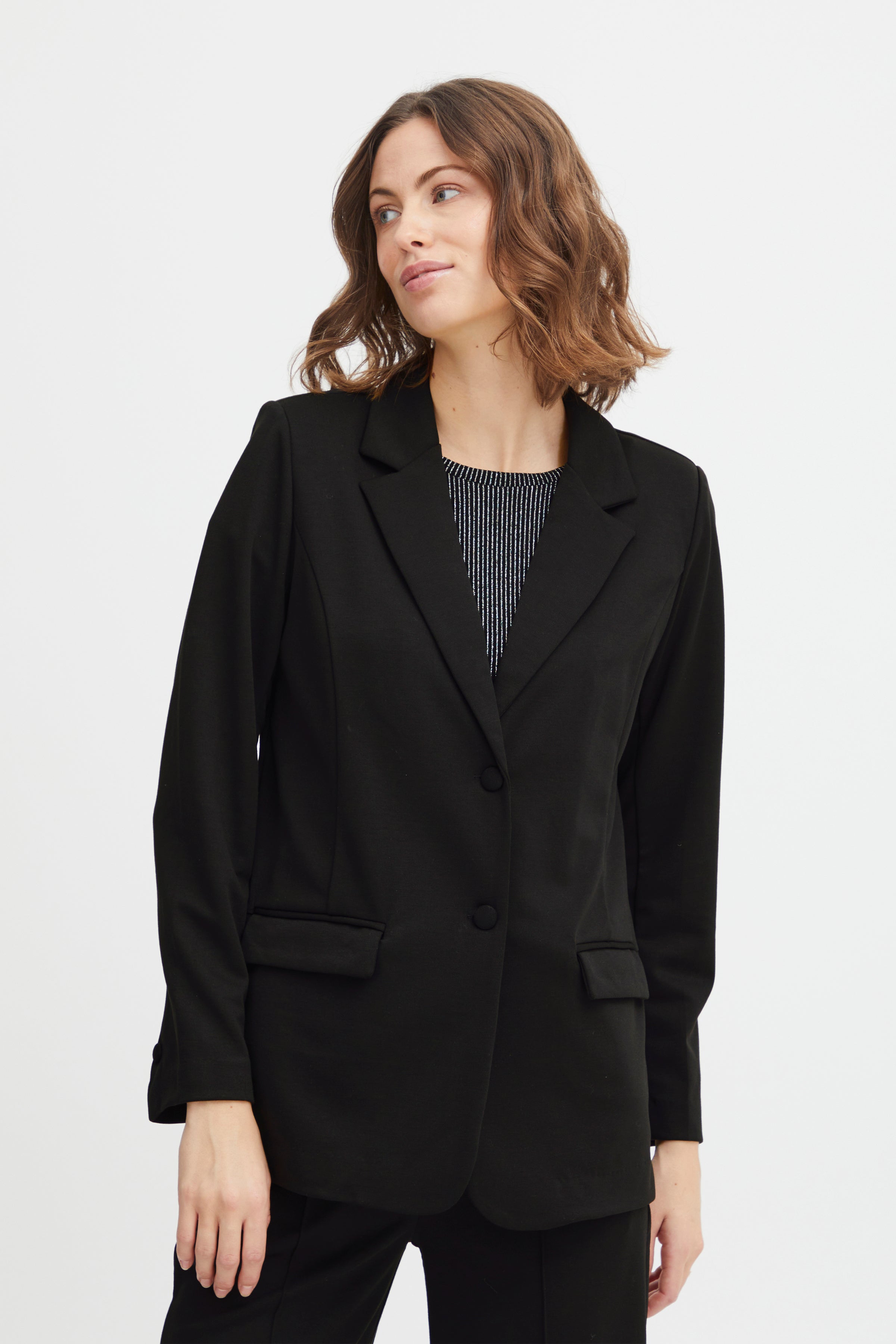 ANYA BLAZER