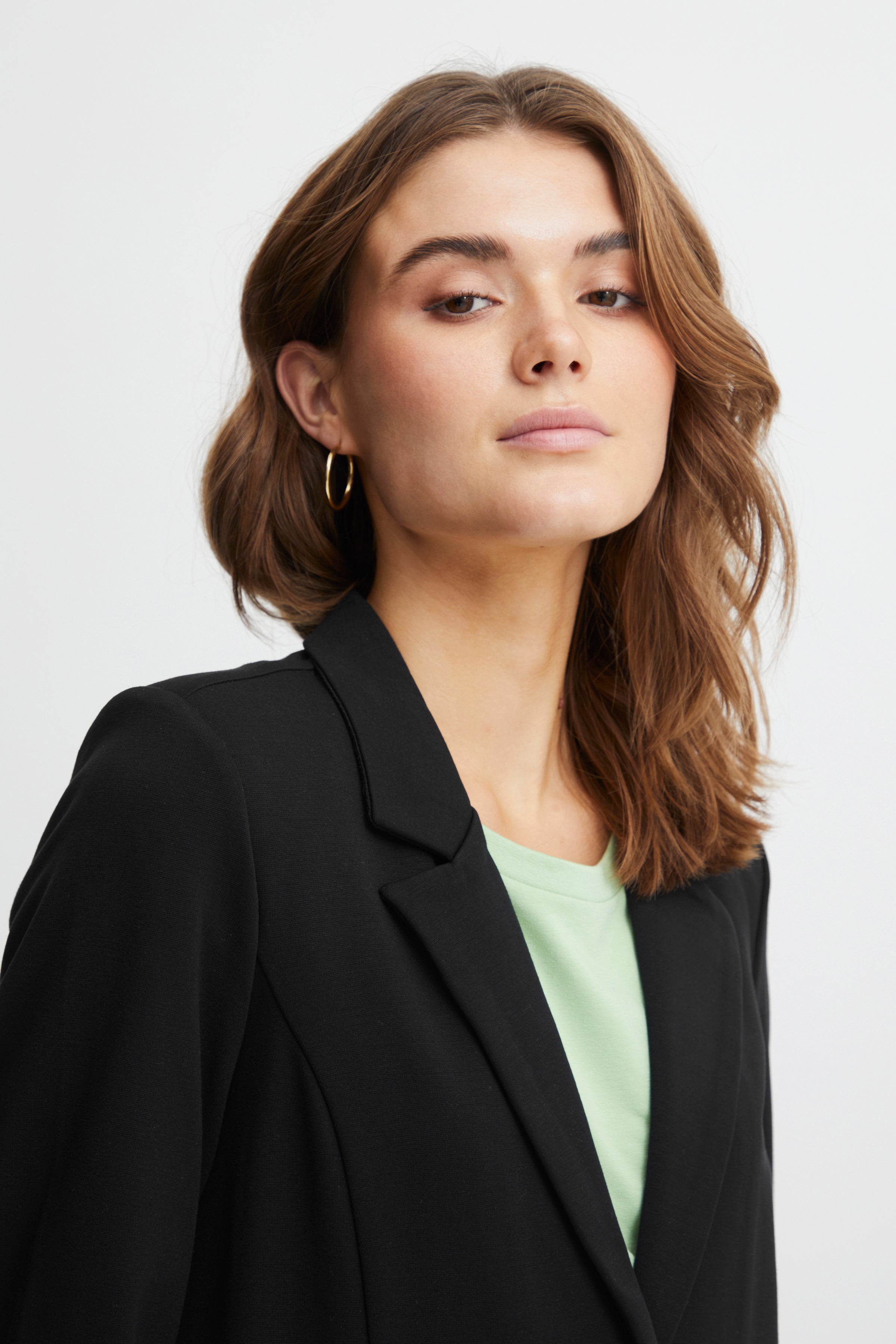 LANA BLAZER