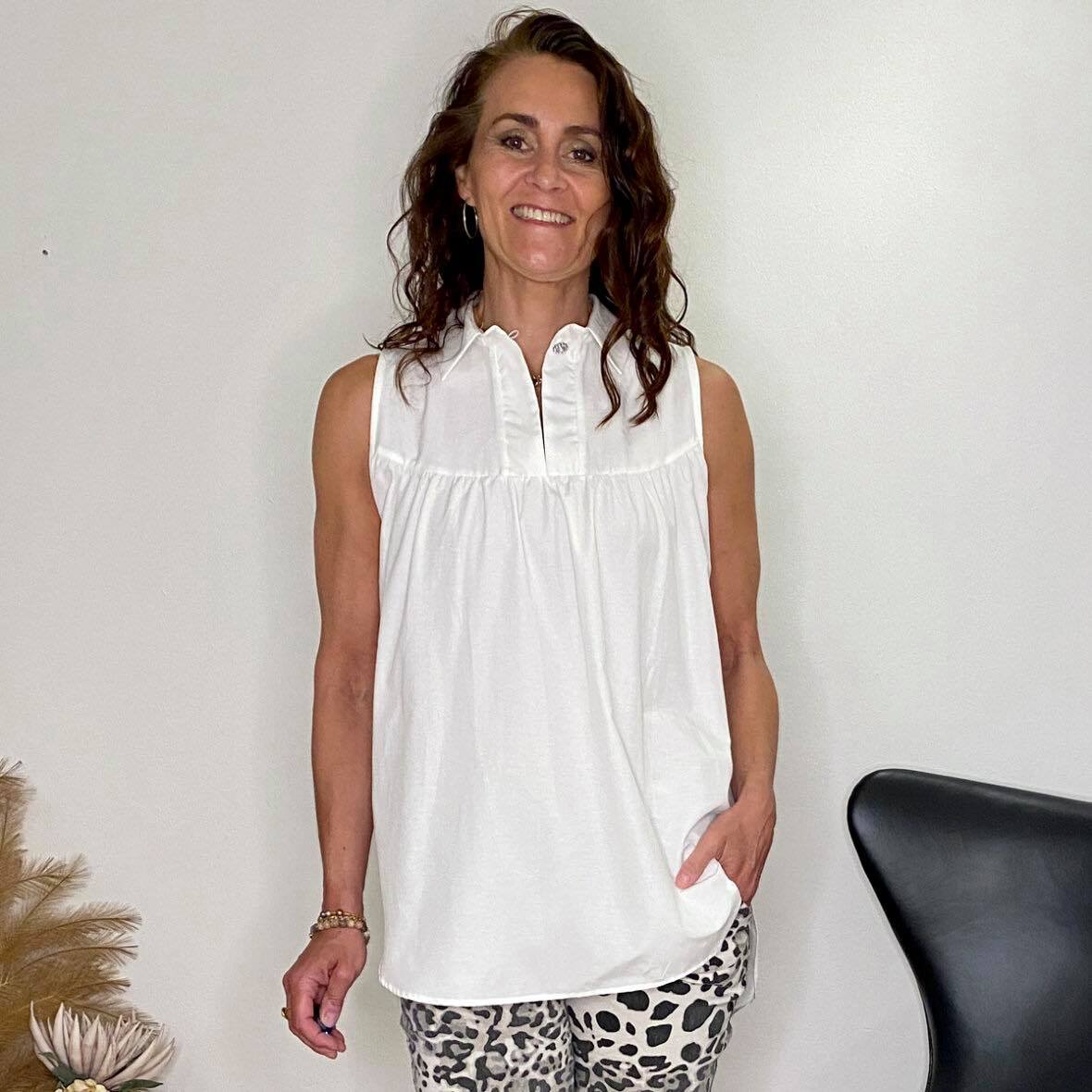 LOVE CREAMSHIRT