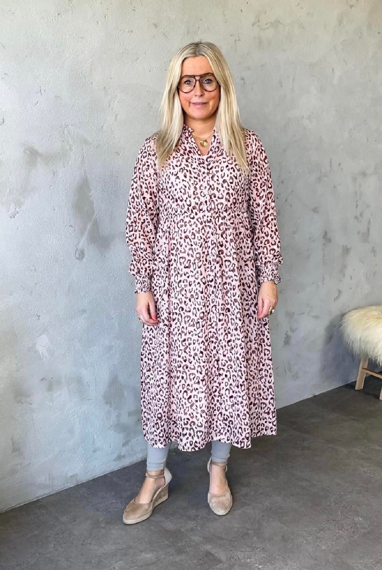 JOSEFINE ROSE