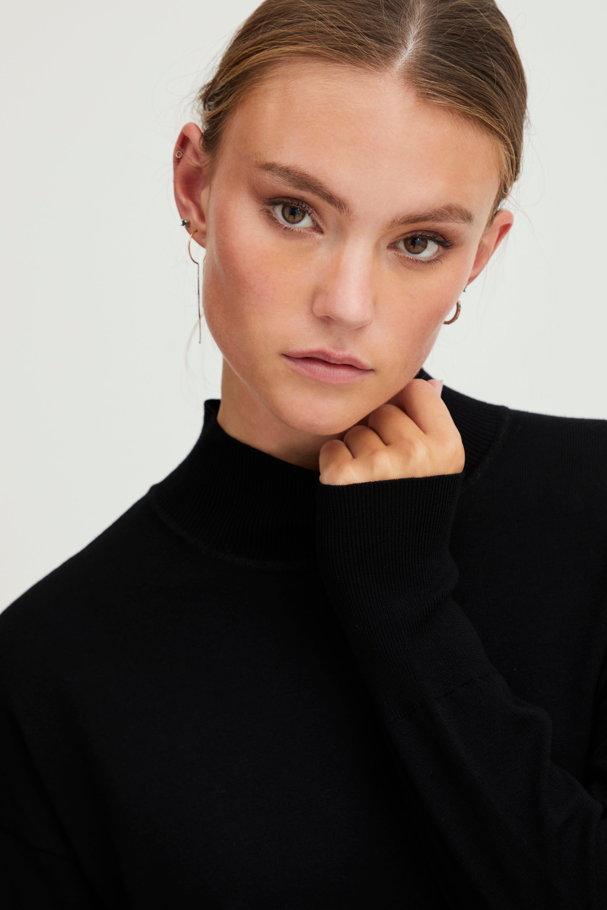 ZARA KJÓLL
