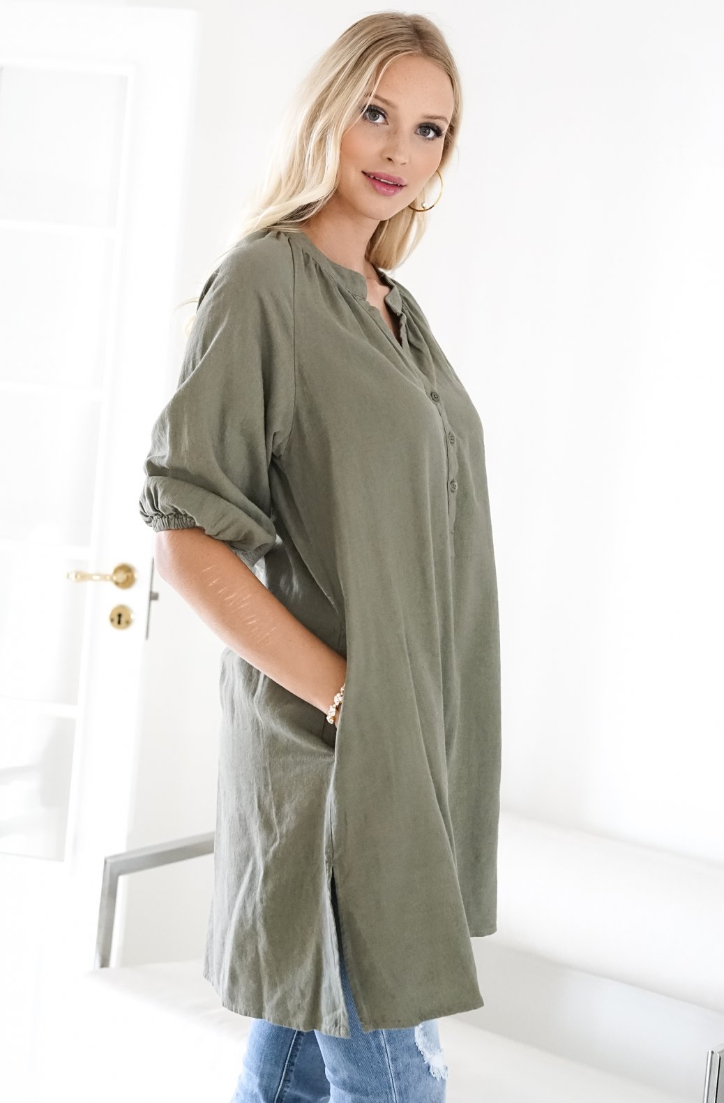 LAVA TUNIK
