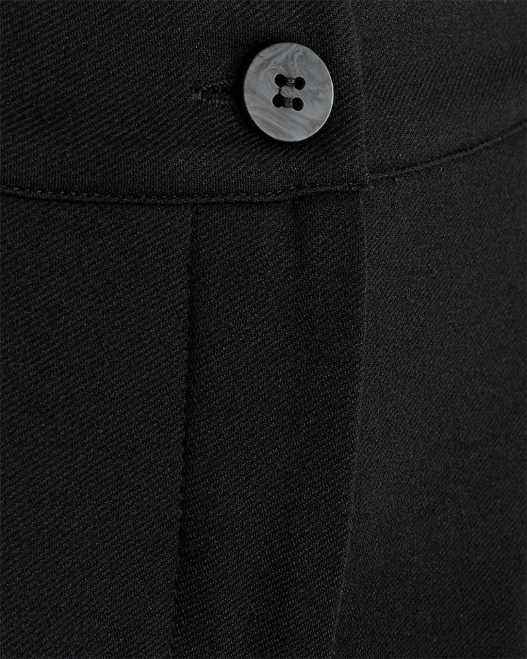 NANNIP BUXUR