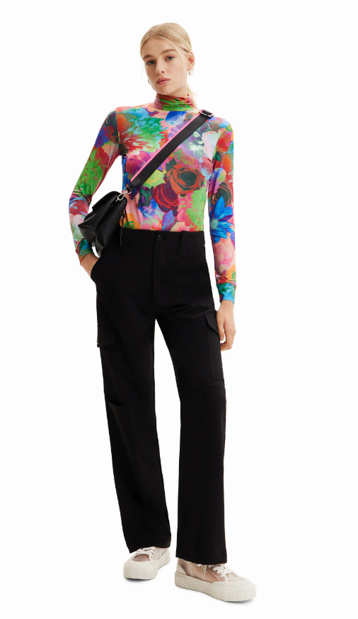 FLORAL TOPPUR