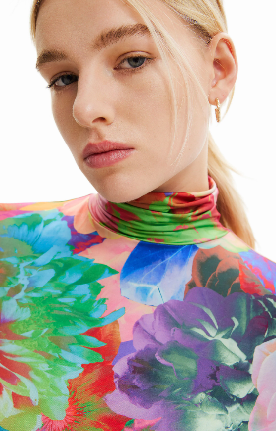 FLORAL TOPPUR