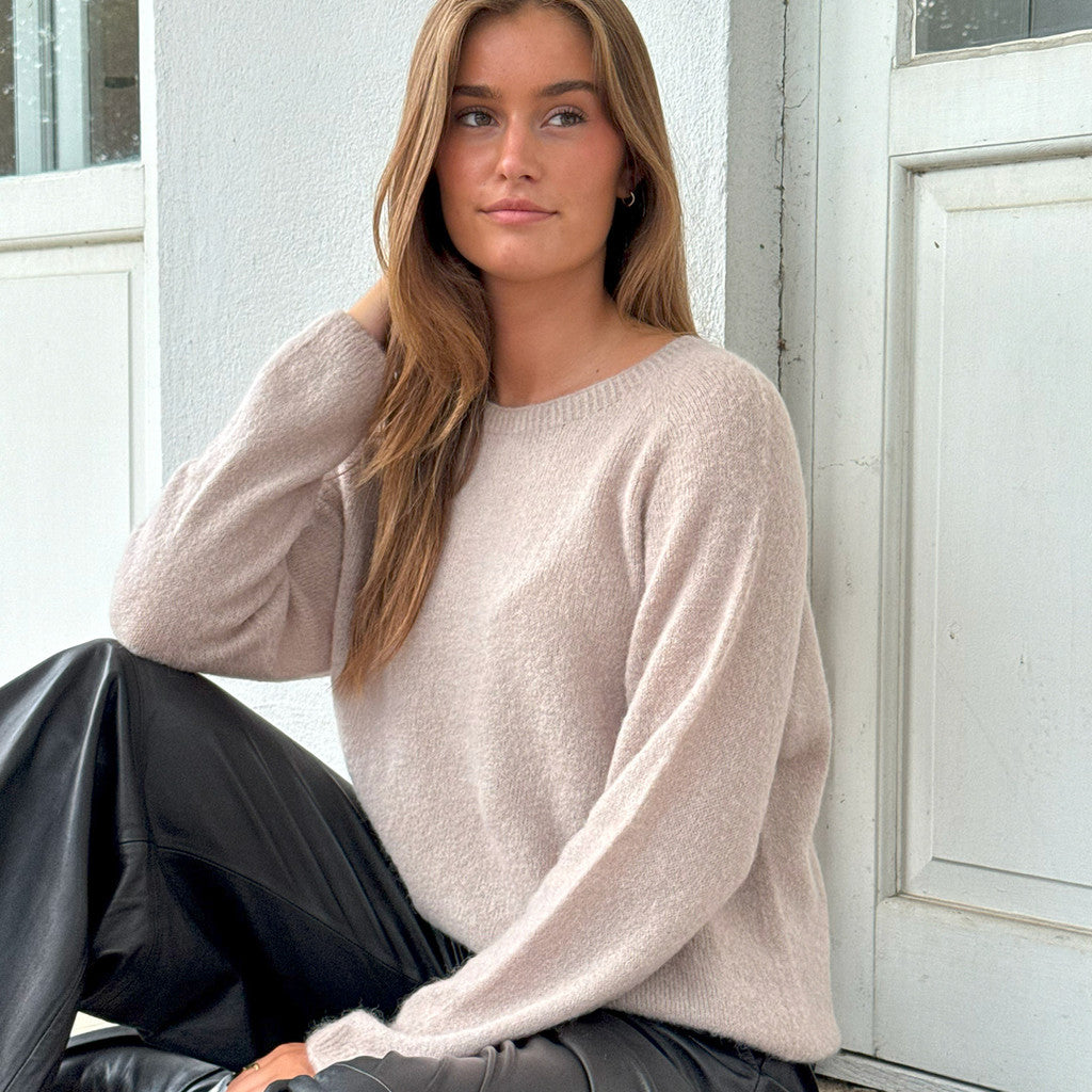 SARAHDE PEYSA