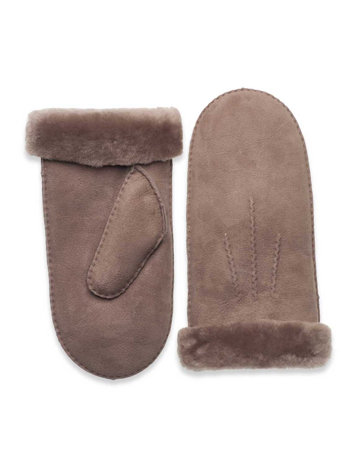SYDNEY SHEARLING HANSKAR