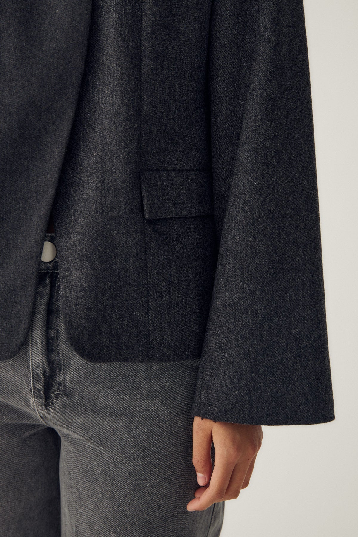 MONIQUE BLAZER DARK GREY