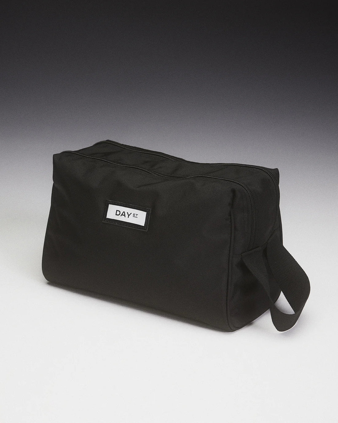 Day Gweneth RE-S Beauty B