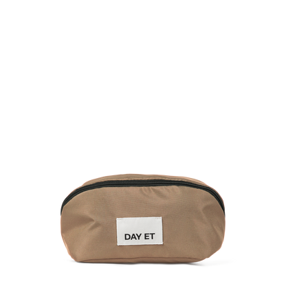DAY GWENETH CLAM