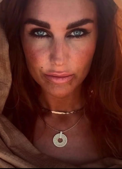 SERENITY DIVINE PENDANT