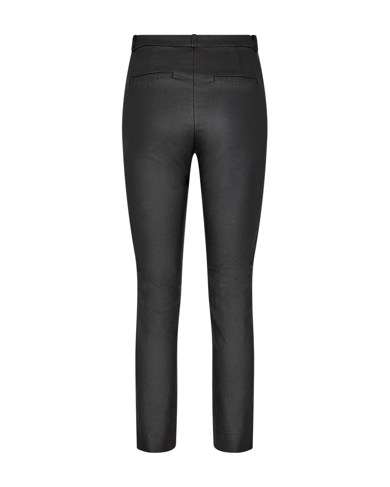 SOLVEJ BUXUR